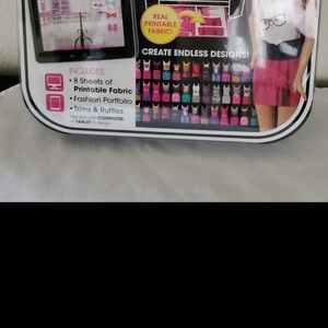 Barbie Fashion Design Kit with Printable Fabric - Pink and Black